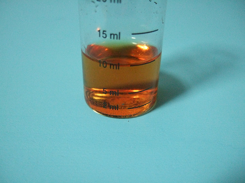SERAの硝酸塩試薬（NO3 Test）の試薬の色がオレンジ色に変わっています。